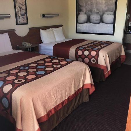Oyo Hotel Eloy Az I-10 Buitenkant foto