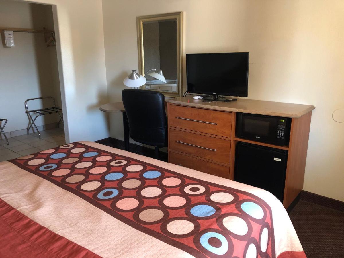 Oyo Hotel Eloy Az I-10 Buitenkant foto